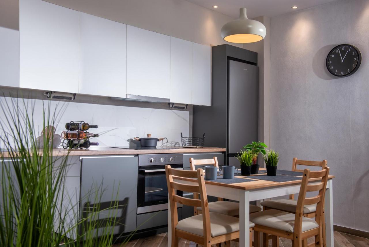 Archipelagos Apt In The Heart Of The City Ираклион Экстерьер фото