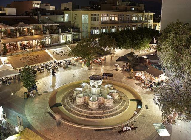 Archipelagos Apt In The Heart Of The City Ираклион Экстерьер фото
